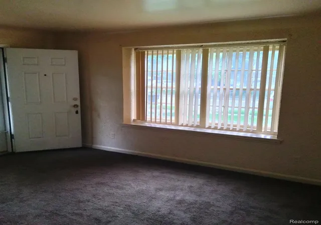 Photo 3 of Single family home for sale at 19207 Meyers Rd, Detroit, MI 48235 | MLS# 20261017622 | Listing updated on 2026-07-06