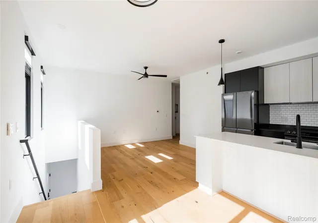 Photo 2 of Condo for sale at 1652 Bagley St #19, Detroit, MI 48216 | MLS# 20261017758 | Listing updated on 2026-08-27