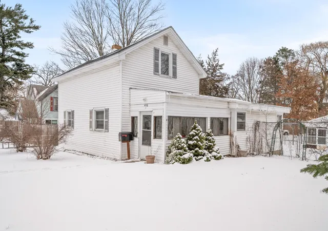 Photo 4 of Single family home for sale at 406 Marion Ave, Big Rapids, MI 49307 | MLS# 72026010619 | Listing updated on 2026-09-13