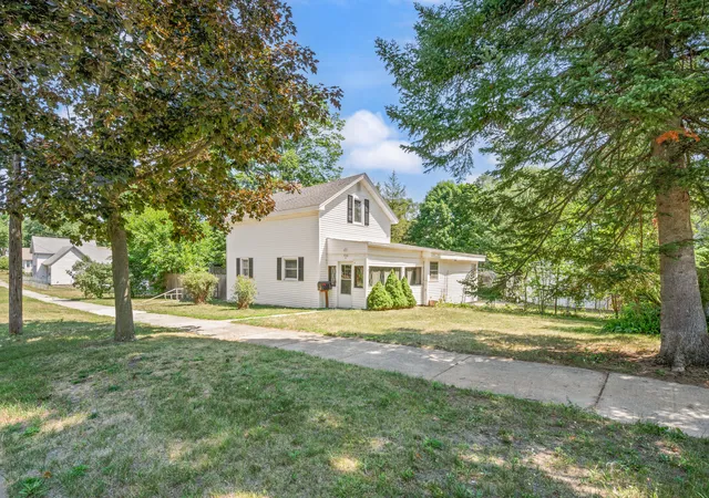 2nd image of 406 Marion Ave, Big Rapids, MI 49307 | MLS# 72026010619