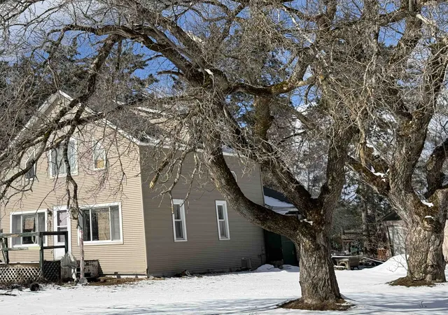 Photo 2 of Single family home for sale at 3785 Westwood Rd Ne, Mancelona, MI 49659 | MLS# 78080066235 | Listing updated on 2026-05-29