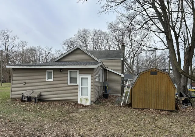 Homes for sale in Dowagiac, MI | 403 Walnut St, Dowagiac, MI 49047 | MLS# 69026010861