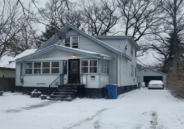 Photo 2 of Multi family home for sale at 2417 Baker St, Muskegon, MI 49444 | MLS# 71026010939 | Listing updated on 2026-08-27