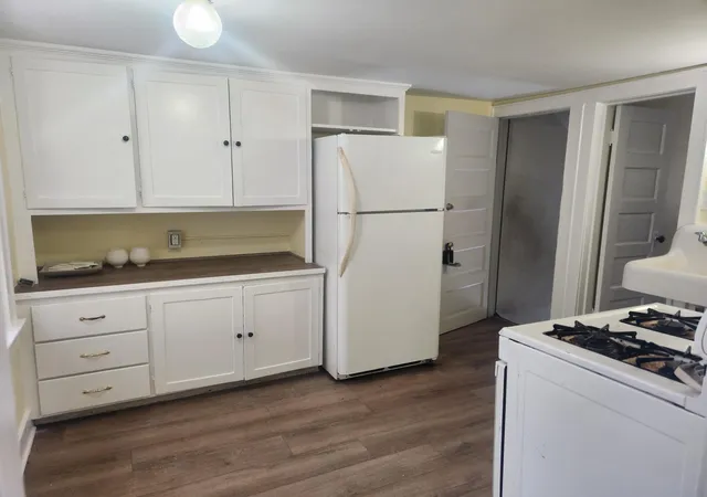 Photo 3 of Multi family home for sale at 2417 Baker St, Muskegon, MI 49444 | MLS# 71026010939 | Listing updated on 2026-08-27