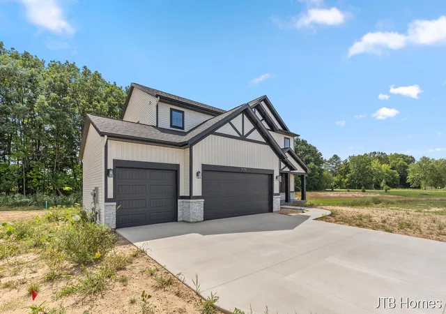 Photo 2 of Single family home for sale at 7979 Cresswell Ct Se #23, Caledonia, MI 49316 | MLS# 65026010987 | Listing updated on 2026-09-16