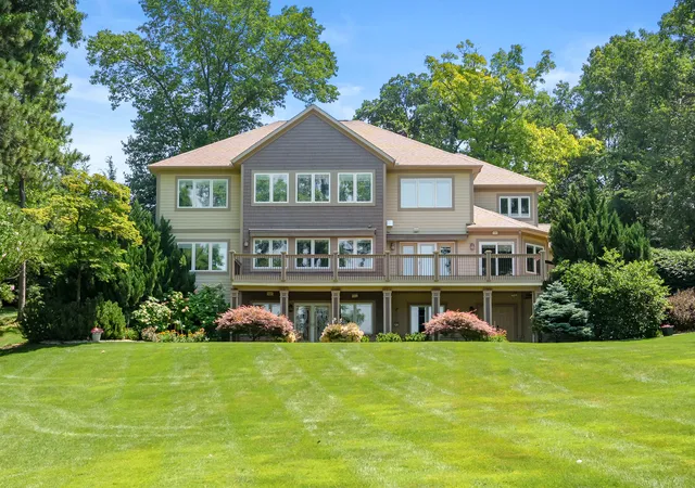 Photo 1 of Mansion for sale at 7342 Bentwood Trl, Kalamazoo, MI 49009 | MLS# 66026011001 | Listing updated on 2026-09-15