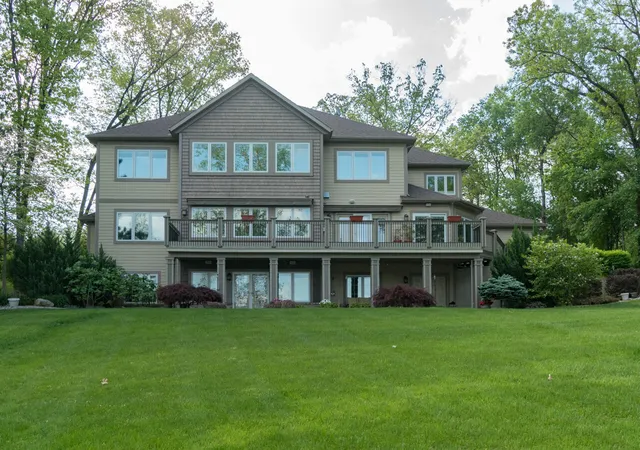 Photo 4 of Single family home for sale at 7342 Bentwood Trl, Kalamazoo, MI 49009 | MLS# 66026011001 | Listing updated on 2026-09-15