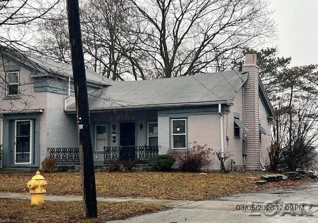 Homes for sale in Adrian, MI | 140 Greenly St, Adrian, MI 49221 | MLS# 56050202159