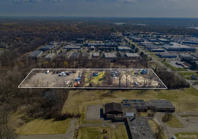 Photo 3 of Land for sale at 350 Fremont St, Bloomfield Hills, MI 48302 | MLS# 20261018314 | Listing updated on 2026-08-24