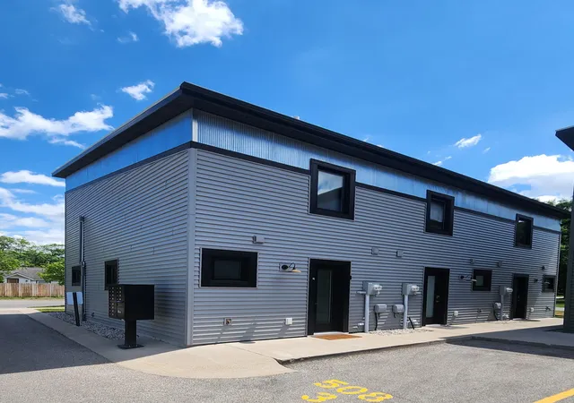 5th image of 508 Hastings St #1, Traverse City, MI 49686 | MLS# 65026011169