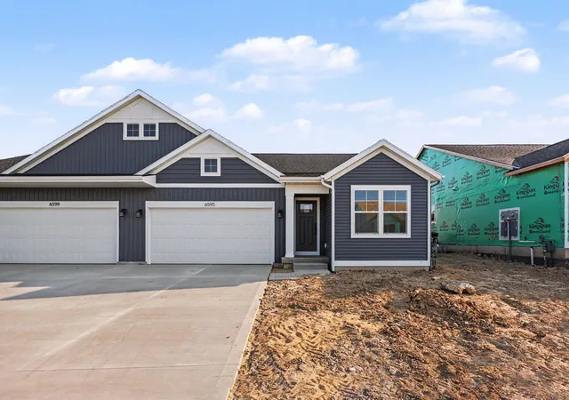 1st image of 6595 Bellflower Dr #2, Zeeland, MI 49464 | MLS# 65026011191