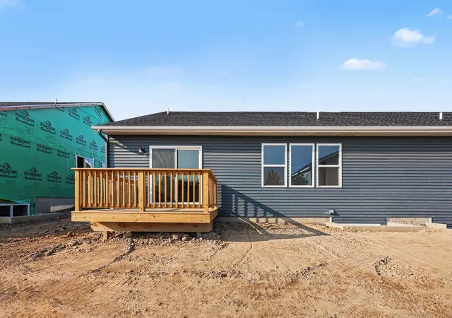 Photo 4 of Condo for sale at 6595 Bellflower Dr #2, Zeeland, MI 49464 | MLS# 65026011191 | Listing updated on 2026-10-02