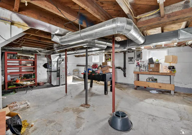 Photo 33 of Single family home for sale at 321 Cherry St, Blissfield, MI 49228 | MLS# 57050202358 | Listing updated on 2026-08-03