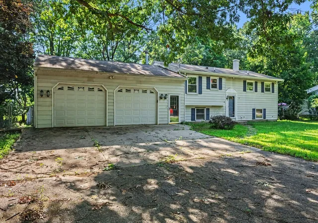 1st image of 1705 S Shore Dr, Portage, MI 49002 | MLS# 66026011545
