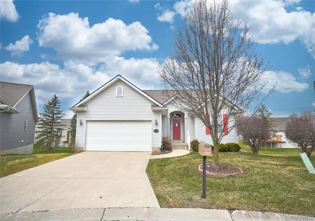 Homes for sale in Burton City Genesee, MI | 1130 Creekside Ct, Burton City Genesee, MI 48509 | MLS# 20261019188