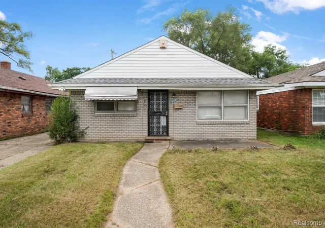 2nd image of 19936 Washburn St, Detroit, MI 48221 | MLS# 20261019250