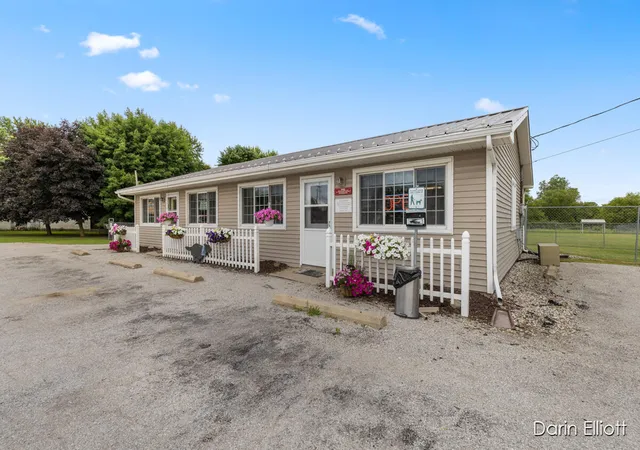 2nd image of 2389 N State Rd, Ionia, MI 48846 | MLS# 65026011690