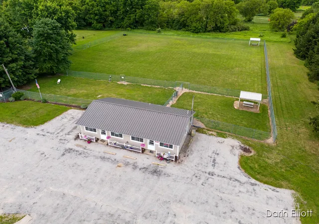 3rd image of 2389 N State Rd, Ionia, MI 48846 | MLS# 65026011690
