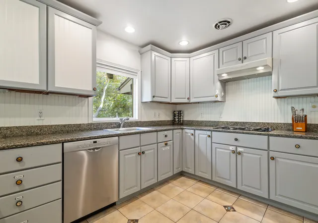 2nd image of 12370 Dunes Rd, Sawyer, MI 49125 | MLS# 69026011720