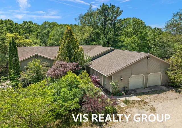 1st image of 4275 Ford Rd, Muskegon, MI 49445 | MLS# 71026011723