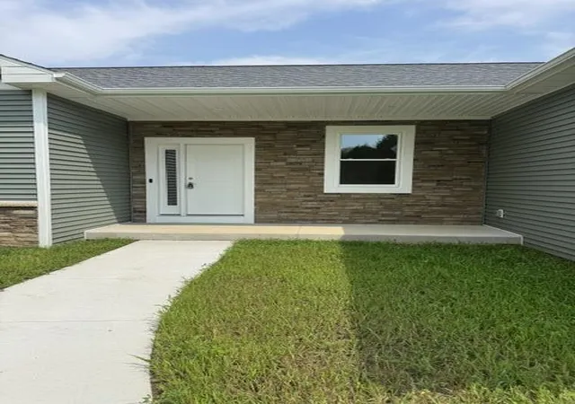 Photo 4 of Single family home for sale at 1311 Northwind Dr, Jackson, MI 49201 | MLS# 81026011733 | Listing updated on 2026-09-28