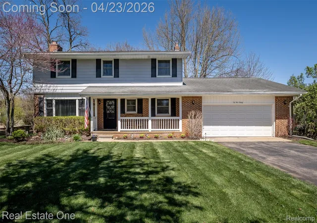 Photo 1 of Single family home for sale at 10420 Cedar Point Dr, White Lake, MI 48386 | MLS# 20261019357 | Listing updated on 2026-09-06