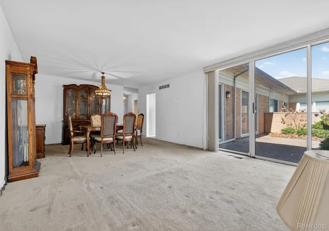 Photo 3 of Condo for sale at 1042 Trevor Pl, Detroit, MI 48207 | MLS# 20261019368 | Listing updated on 2026-09-10