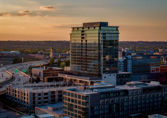3rd image of 144 Oakes St SW #2002, Grand Rapids, MI 49503 | MLS# 65026011807