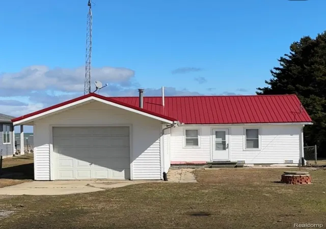 3rd image of 3948 Ferdinand Dr, Port Hope, MI 48468 | MLS# 20261019493