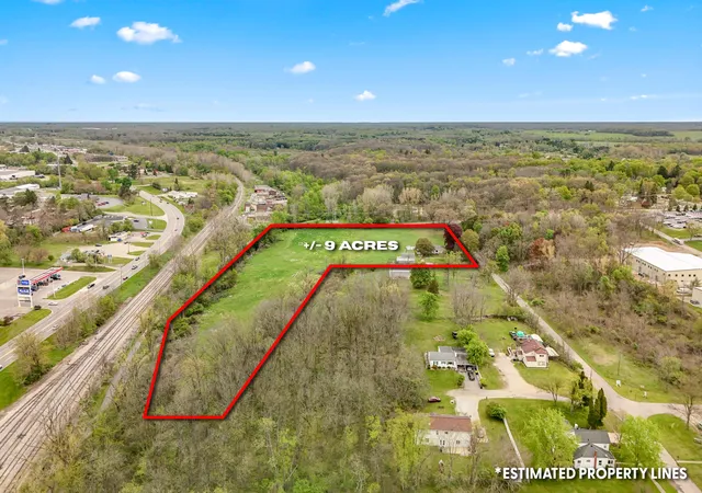 Homes for sale in Hillsdale, MI | 104 Mcclellan St, Hillsdale, MI 49242 | MLS# 53026011899