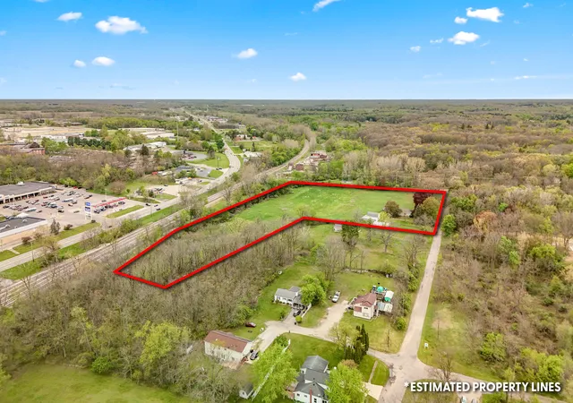 Homes for sale in Hillsdale, MI | 104 Mcclellan St, Hillsdale, MI 49242 | MLS# 53026011899