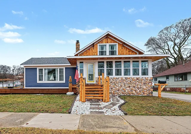 1st image of 1835 Edgewater St, Muskegon, MI 49441 | MLS# 71026012052