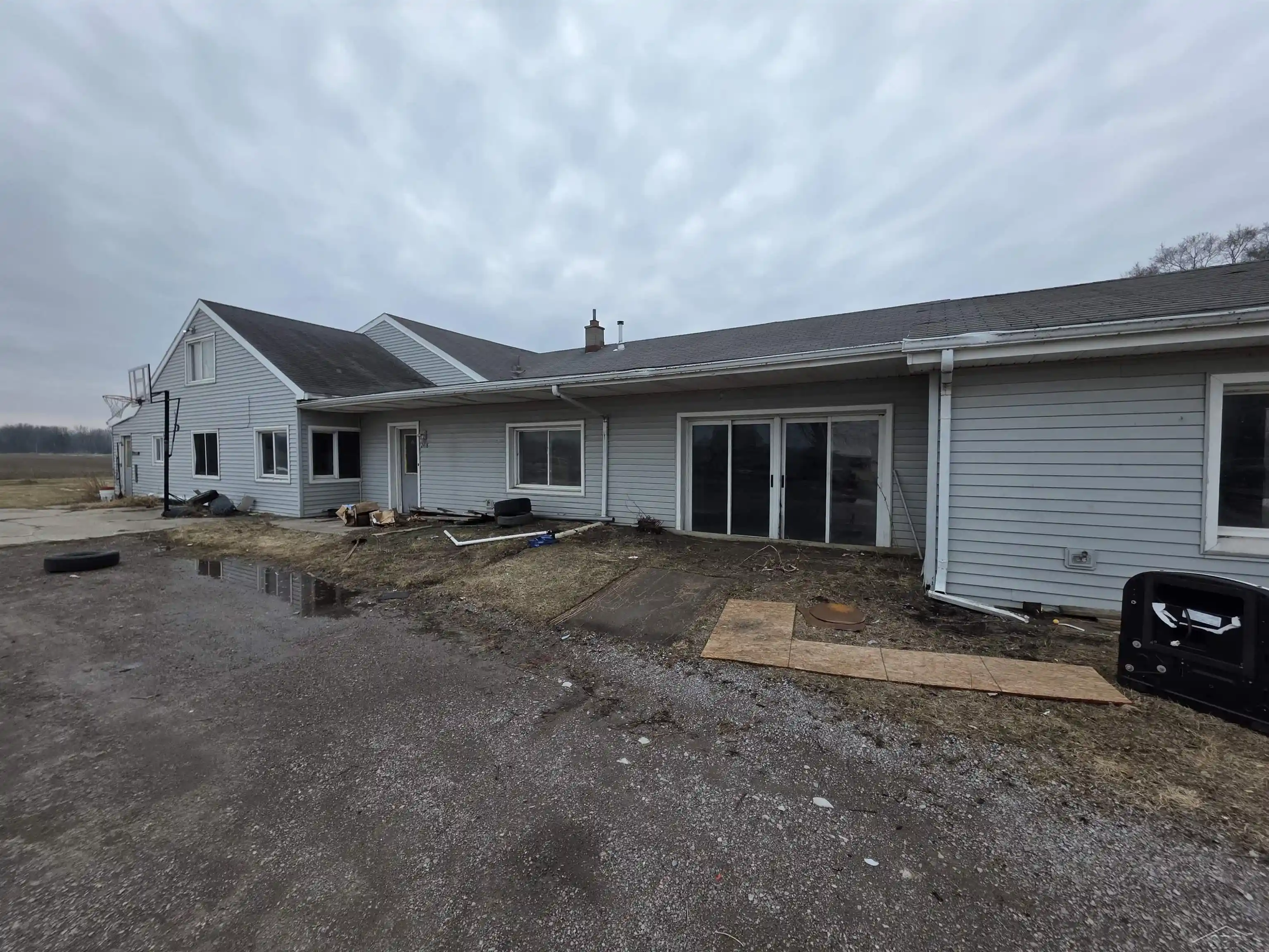 Single family home for sale at 2418 Wetters Rd, Kawkawlin, MI 48631 | MLS# 61050202600