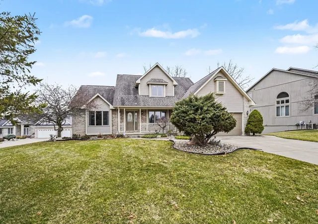 Photo 1 of Single family home for sale at 6131 Pine Crk Ct, Grand Blanc, MI 48439 | MLS# 5050202650 | Listing updated on 2026-08-18