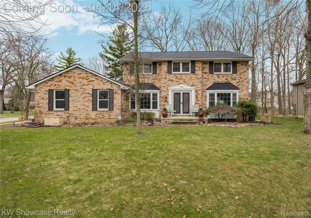 Photo 3 of Single family home for sale at 6144 Venice Dr, Commerce Township, MI 48382 | MLS# 20261019874 | Listing updated on 2026-07-07