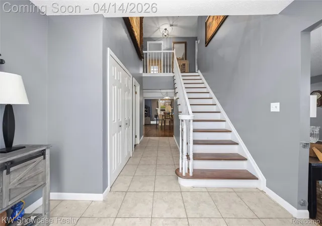 Photo 4 of Single family home for sale at 6144 Venice Dr, Commerce Township, MI 48382 | MLS# 20261019874 | Listing updated on 2026-07-07