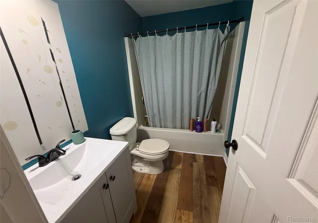 5th image of 2085 Whispering Waters Pass, Flushing, MI 48433 | MLS# 20261020016