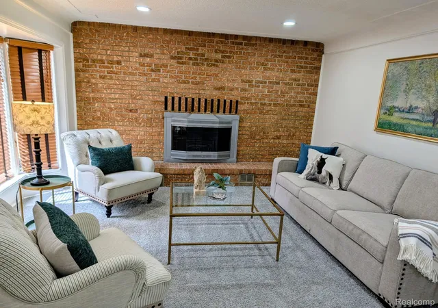 Photo 3 of Single family home for sale at 23211 Glenbrook St, Saint Clair Shores, MI 48082 | MLS# 20261020024 | Listing updated on 2026-09-12