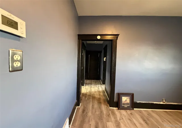 9th image of 593 Owen St, Detroit, MI 48202 | MLS# 20261020052