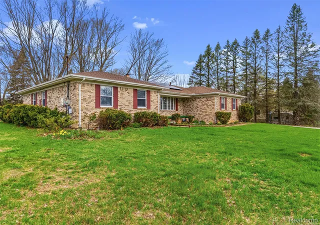Homes for sale in Davison Township Genesee, MI | 3432 S State Rd, Davison Township Genesee, MI 48423 | MLS# 20261020085
