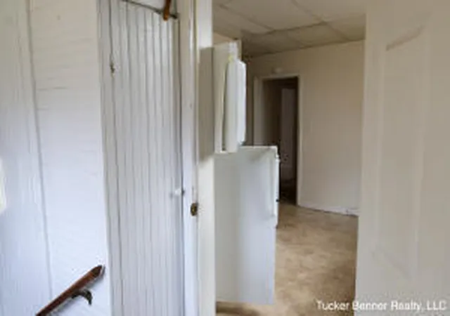 4th image of 293 N 3Rd Ave, Fruitport, MI 49415 | MLS# 71026012387