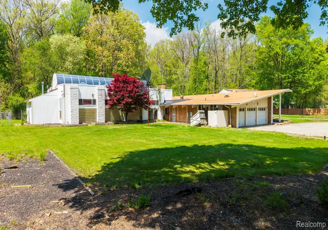image of 20551 Norwood Dr S, Southfield, MI 48075 | MLS# 20261020161
