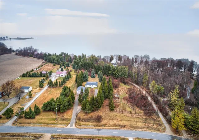 29th image of 9280 N Lakeshore Rd, Port Austin, MI 48467 | MLS# 61050202761