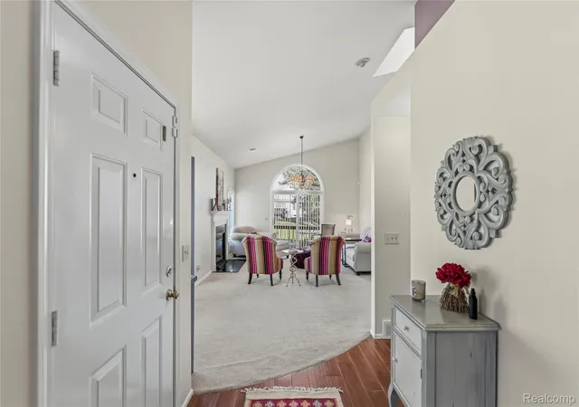 Photo 3 of Condo for sale at 6361 Squire Lake Dr, Flushing, MI 48433 | MLS# 20261020193 | Listing updated on 2026-09-04