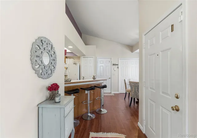 Photo 3 of Condo for sale at 6361 Squire Lake Dr, Flushing, MI 48433 | MLS# 20261020193 | Listing updated on 2026-09-04