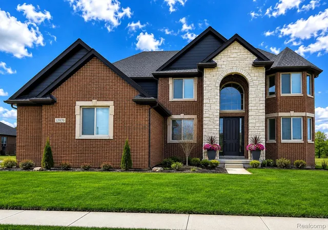 Photo 1 of Single family home for sale at 15870 Via Manzoni, Macomb, MI 48042 | MLS# 20261020204 | Listing updated on 2026-10-11