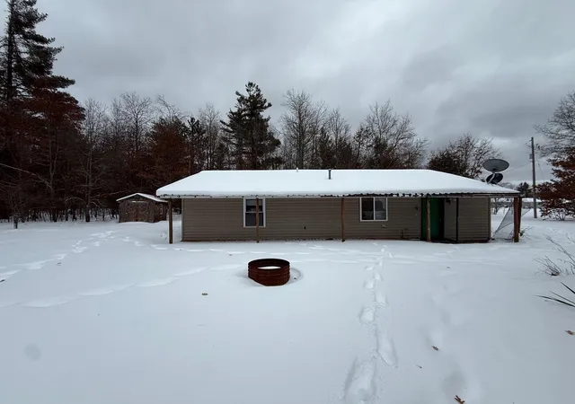 3rd image of 881 E Kittle Rd, Mio, MI 48647 | MLS# 60050202800