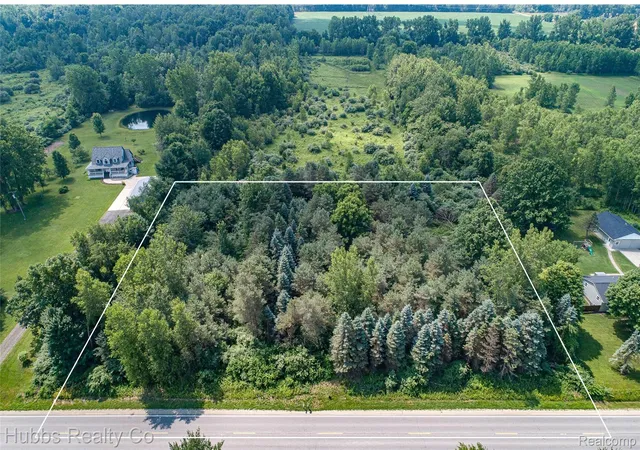 Homes for sale in Millington, MI | 9361 Birch Run Rd, Millington, MI 48746 | MLS# 20261020465
