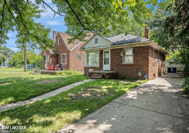 image of 18982 Joann St, Detroit, MI 48205 | MLS# 58050202827