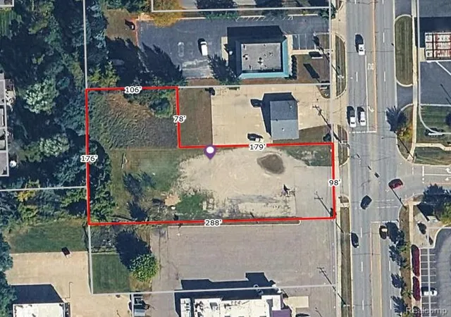 1st image of 1301 N Leroy St, Fenton, MI 48430 | MLS# 20261020619